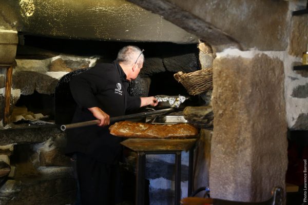 Restauration Hôtellerie SPA La ferme du bien etre Bruno Allirand Bourgeneuf 43260 St-Julien Chapteuil